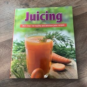 Juicing Cookbook with Vibrant Orange Cover